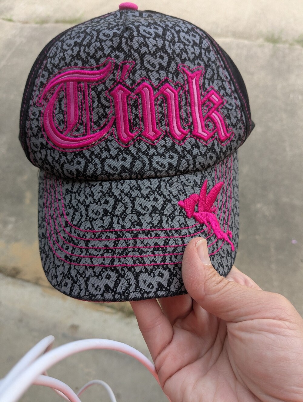 DISNEY Tinkerbell "Tink" Hot Pink Grey/Black Cheetah Print Hat, EUC!!!